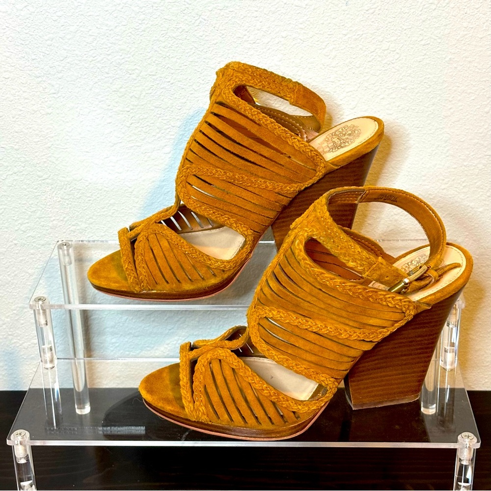 Vince Camuto size 7.5 Janil Sandal
